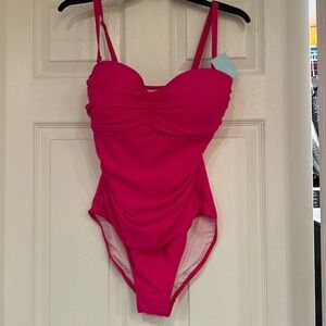 New with tags spicy Sandia pink ruched bathing suit